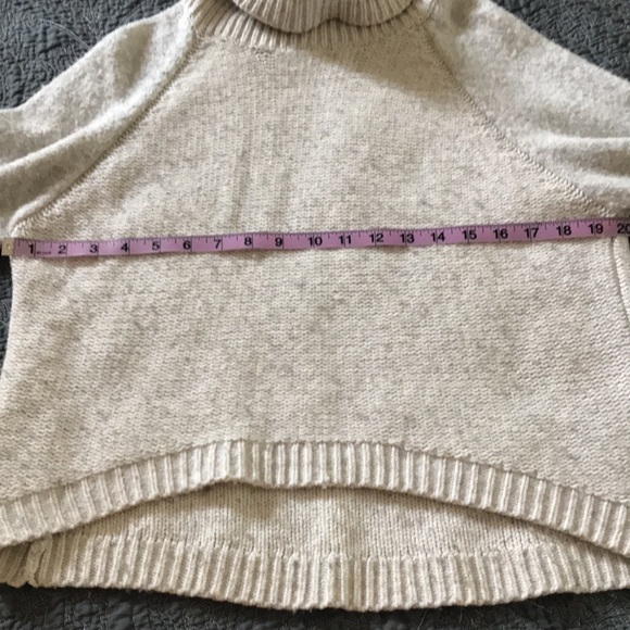 John + Jenn- cowl neck pullover Sweater-S/P - Picture 7 of 14